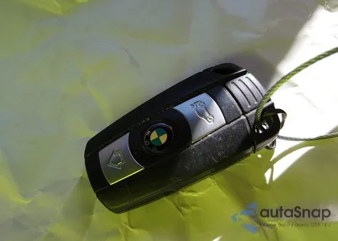 2009 BMW 128I z USA, uszkodzony, nr VIN WBAUN13559VH80738